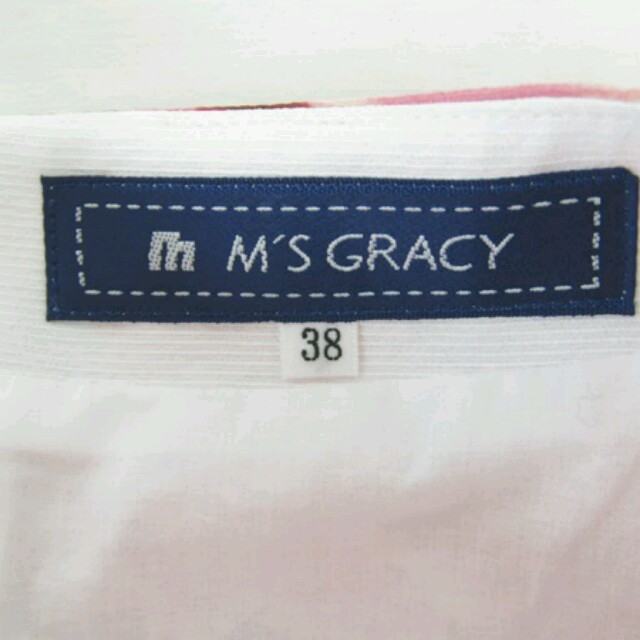 M'S GRACY(エムズグレイシー)の2017年 春 エムズグレイシー ローズ柄ワンピース レディースのワンピース(ひざ丈ワンピース)の商品写真