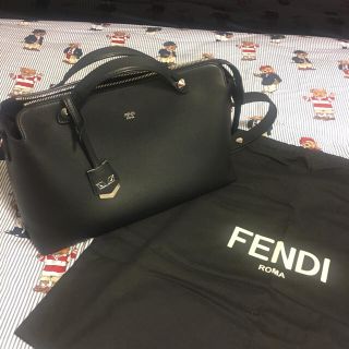 フェンディ(FENDI)の正規品 フェンディ バイザウェイ ブラック ラージ 新品同様(ハンドバッグ)