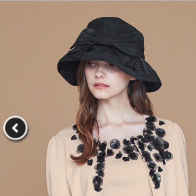 注目の福袋をピックアップ! BE TO CHIC リボン ブラック 帽子 chic be To - ハット 注目の福袋をピックアップ! BE TO CHIC リボン ブラック 帽子 chic be To - ハット
