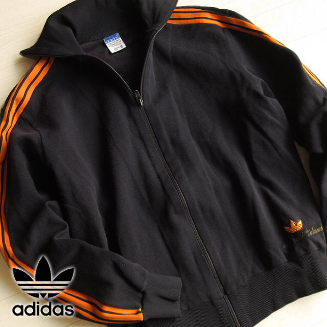 adidas(アディダス)のレア美品 M位 アディダス 70〜80年代デサントタグ ヴィンテージジャケット メンズのトップス(ジャージ)の商品写真