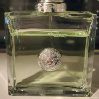 ヴェルサーチ(VERSACE)のy様専用ヴェルサーチ ヴェルセンス オーデトワレスプレー100ML(ユニセックス)