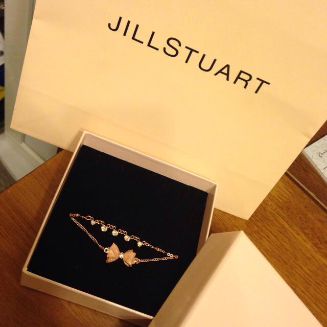 JILLSTUART(ジルスチュアート)のJILL STUART 新品ブレスレット レディースのアクセサリー(ブレスレット/バングル)の商品写真