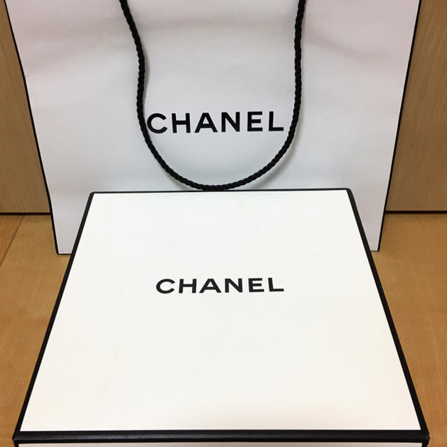 CHANEL(シャネル)のきっちゃん様専用☆新品☆未開封☆シャネルボディクリーム☆ コスメ/美容のボディケア(ボディクリーム)の商品写真