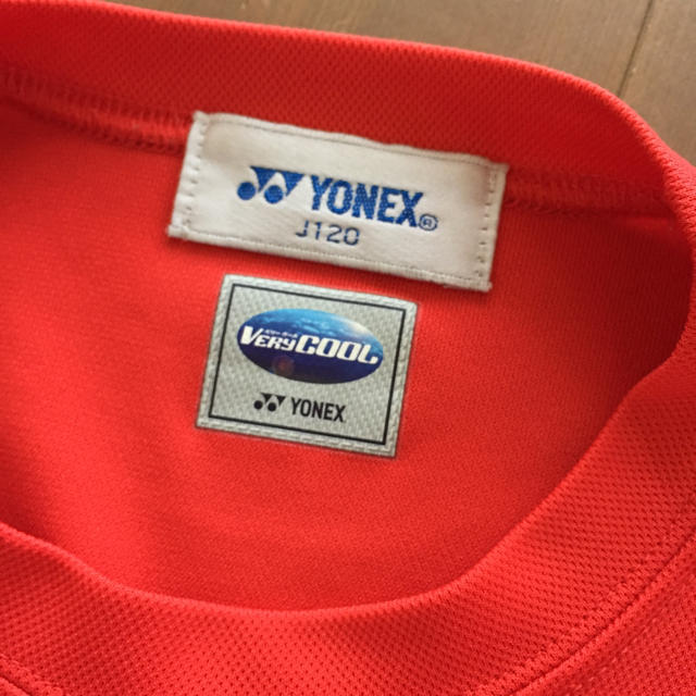 YONEX(ヨネックス)の120 YONEX シャツ キッズ/ベビー/マタニティのキッズ服女の子用(90cm~)(Tシャツ/カットソー)の商品写真