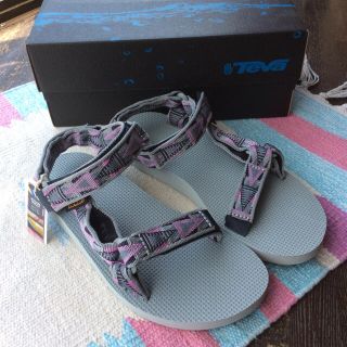 テバ(Teva)のTeva テバ サンダル ユニバーサル 24cm(サンダル)