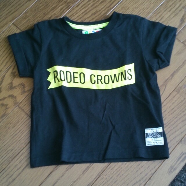 RODEO CROWNS(ロデオクラウンズ)のキッズS☆Tシャツ☆美品 キッズ/ベビー/マタニティのキッズ服男の子用(90cm~)(その他)の商品写真