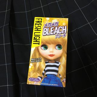 メガメガBLEACH(ブリーチ剤)