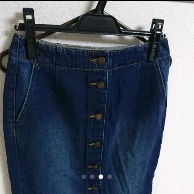 GU(ジーユー)のGUデニムスカート レディースのスカート(ひざ丈スカート)の商品写真