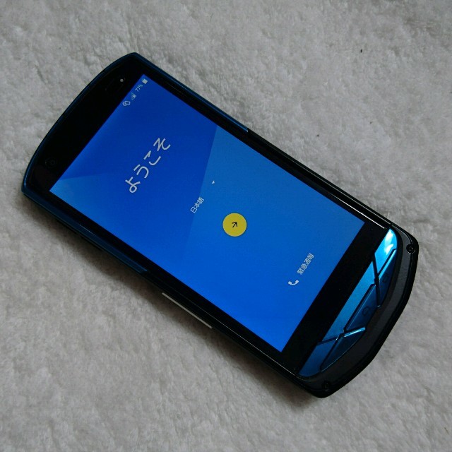 京セラ(キョウセラ)の☆AN☆様専用　au  TORQUE  G02  ブルー　中古 スマホ/家電/カメラのスマートフォン/携帯電話(スマートフォン本体)の商品写真