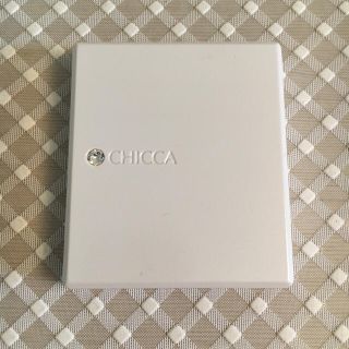 CHICCA ソリッドファンデーション(ファンデーション)