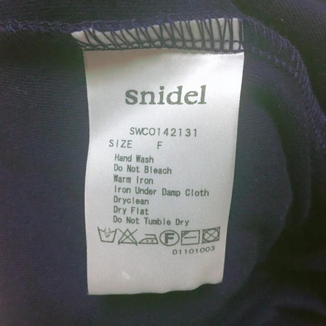 SNIDEL(スナイデル)のsnidel チェックシャツ巻きワンピ 2014SS 藤井リナ着用色違い レディースのワンピース(ひざ丈ワンピース)の商品写真