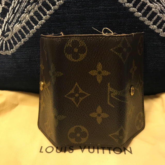 LOUIS VUITTON(ルイヴィトン)のヴィトン キーケース 4連 ルイヴィトン レディースのファッション小物(キーケース)の商品写真