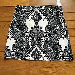 ザラ(ZARA)のクンドゥン様専用 新品同様ザラ台形ミニスカート(ミニスカート)