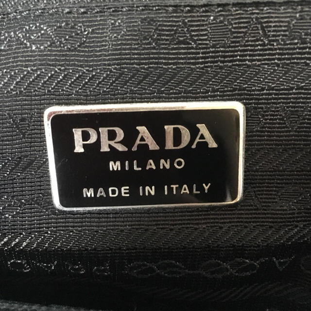 PRADA(プラダ)のPRADAプラダ ナイロン トートバッグ ブラック レディースのバッグ(トートバッグ)の商品写真