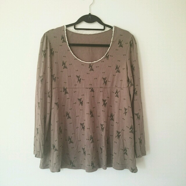 franche lippee(フランシュリッペ)のfranche lippee バンビ柄ロンT FL5 レディースのトップス(Tシャツ(長袖/七分))の商品写真