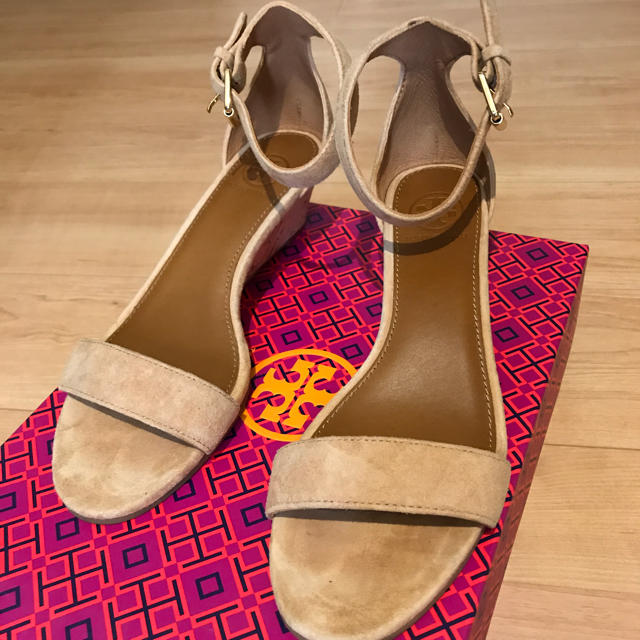 Tory Burch(トリーバーチ)のトリーバーチ ウエッジソールサンダル レディースの靴/シューズ(サンダル)の商品写真