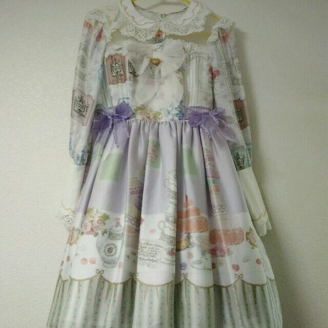 BABY salon de the minette 柄 ワンピース BABY salon de the minette 柄 ワンピース