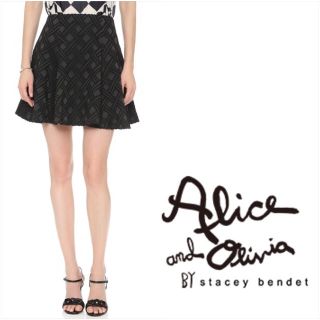 アリスアンドオリビア(Alice+Olivia)のネイビー様専用  alice+olivia黒フレアミニスカート(ミニスカート)