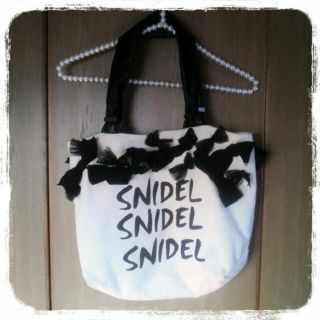 スナイデル(SNIDEL)のリボントート♡(トートバッグ)