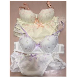 チュチュアンナ(tutuanna)のブラジャー&ショーツセット  新品(ブラ&ショーツセット)