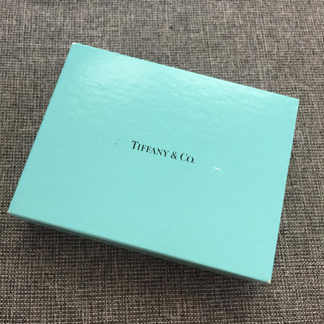 Tiffany & Co.(ティファニー)の新品未開封 ティファニートランプ2セット エンタメ/ホビーのテーブルゲーム/ホビー(トランプ/UNO)の商品写真