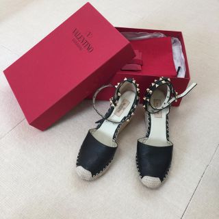 ヴァレンティノ(VALENTINO)のヴァレンティノ☆サンダル☆エスパドリーユ☆今季新作ウエッジ美品(サンダル)