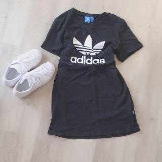 アディダス(adidas)のアディダスワンピース^ - ^(ミニワンピース)