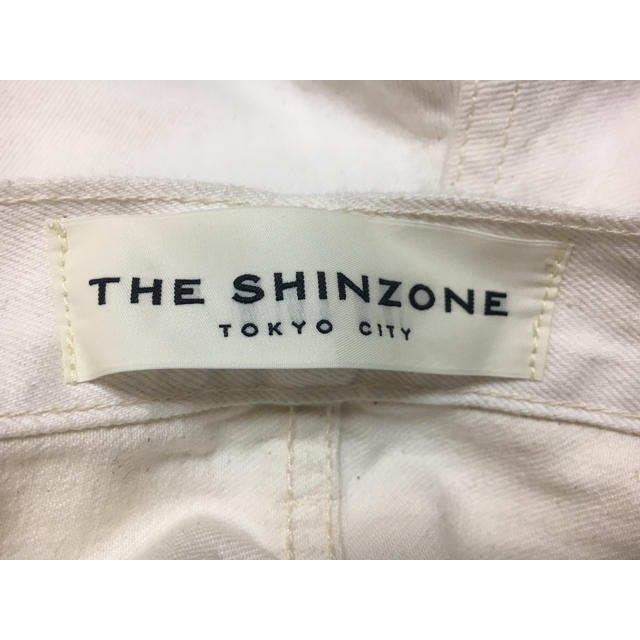 Shinzone(シンゾーン)のシンゾーン ハイウエストスリムパンツ レディースのパンツ(デニム/ジーンズ)の商品写真