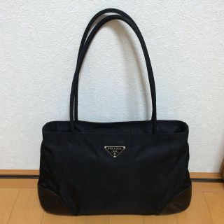 プラダ(PRADA)のPRADA★ナイロンショルダーバッグ 黒(ショルダーバッグ)