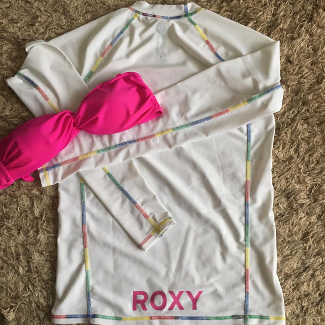 Roxy(ロキシー)のラッシュガード 水着 レディースの水着/浴衣(水着)の商品写真