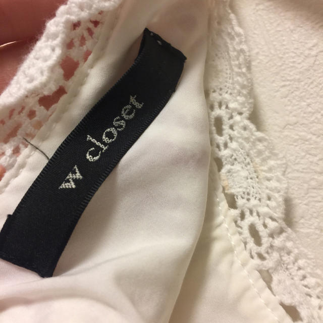 w closet(ダブルクローゼット)のw closet レーストップス 週末のみの値下げ！ レディースのトップス(シャツ/ブラウス(長袖/七分))の商品写真