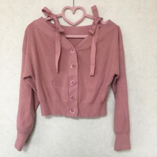 ティティアンドコー(titty&co)の🎀titty&co. オフショルリボントップス🎀(カーディガン)