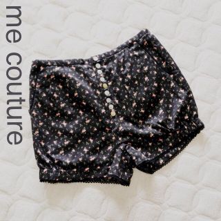 ミーアンドミークチュール(me & me couture)のme couture♡小花柄PT(ショートパンツ)