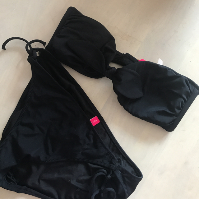 Victoria's Secret(ヴィクトリアズシークレット)のvictorias secret バンドゥビキニセット レディースの水着/浴衣(水着)の商品写真