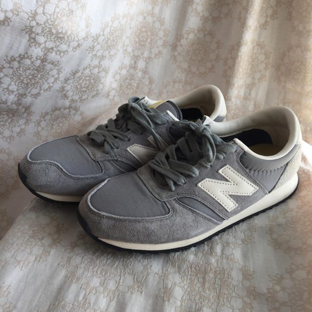 New Balance(ニューバランス)のほぼ新品 ユナイテッドアローズ購入*ニューバランススニーカー420 24.0㎝ レディースの靴/シューズ(スニーカー)の商品写真