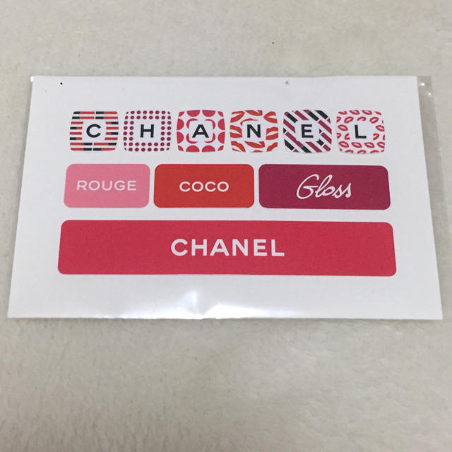 CHANEL(シャネル)の送料込【新品】CHANEL パソコンシール その他のその他(その他)の商品写真