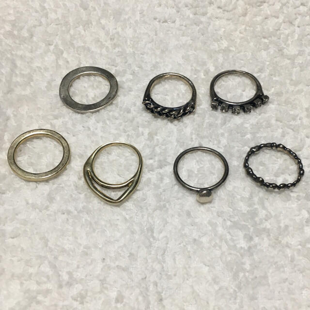 IOSSELLIANI(イオッセリアーニ)のIOSSELLIANI 7連 リング レディースのアクセサリー(リング(指輪))の商品写真