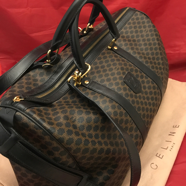 celine(セリーヌ)の【人気急上昇中】CELINE☆マカダム☆ボストンバッグ☆美品 レディースのバッグ(ボストンバッグ)の商品写真