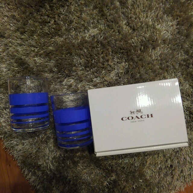 COACH(コーチ)の再値下げ☆coach グラス2個セット インテリア/住まい/日用品のキッチン/食器(グラス/カップ)の商品写真