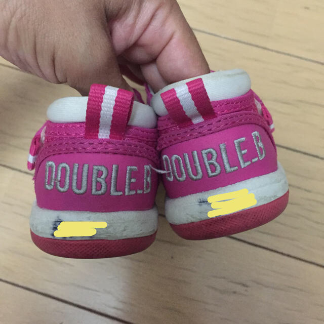 DOUBLE.B(ダブルビー)の13.5センチ ダブルビー  スニーカー キッズ/ベビー/マタニティのベビー靴/シューズ(~14cm)(スニーカー)の商品写真