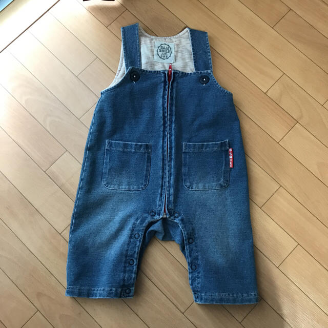 babyGAP(ベビーギャップ)のBAJA SMILE 80㎝ オーバーオール キッズ/ベビー/マタニティのベビー服(~85cm)(ロンパース)の商品写真