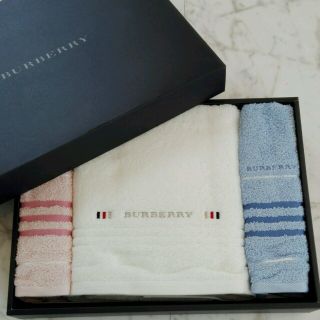 バーバリー(BURBERRY)の[新品]バーバリー　タオルセット(タオル/バス用品)