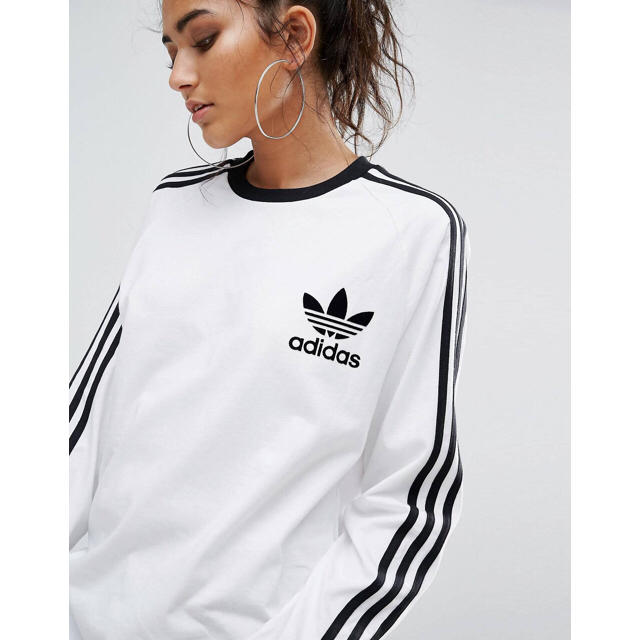 adidas(アディダス)の【新品】1点のみ♡UK8サイズadidas originals 3ライン ロンT レディースのトップス(Tシャツ(長袖/七分))の商品写真