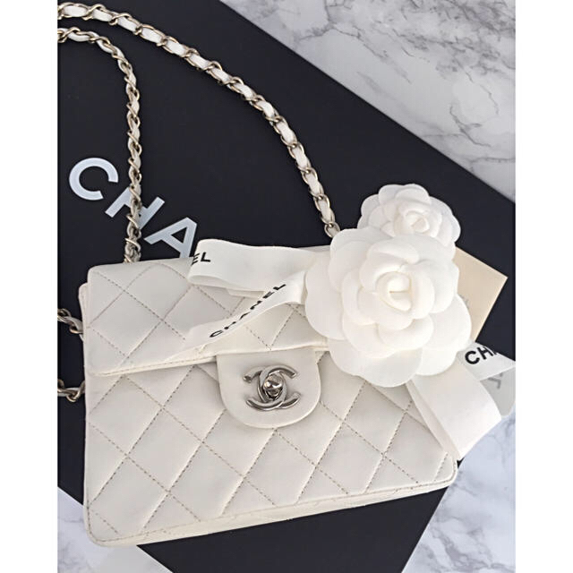 新品】 CHANEL ミニマトラッセチェーんバッグ♡ 正規品 シャネル 美品