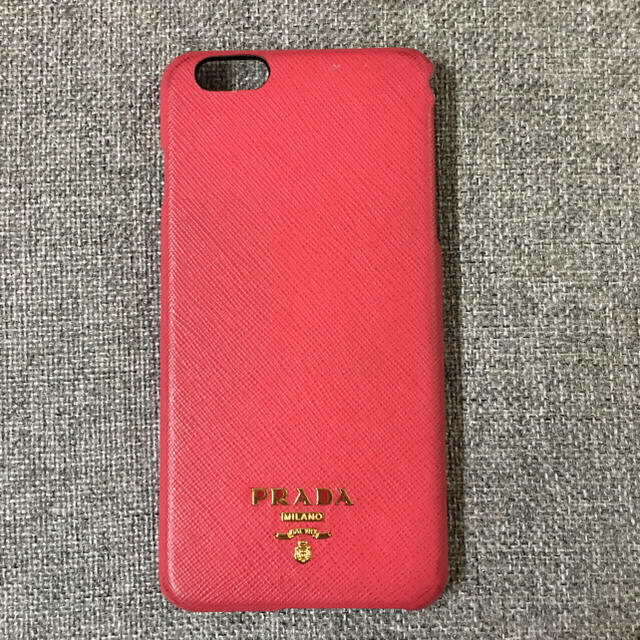 PRADA(プラダ)のE♡RAINさん専用、売り切りSALE、PRADA♡iPhone6Plusケース スマホ/家電/カメラのスマホアクセサリー(iPhoneケース)の商品写真