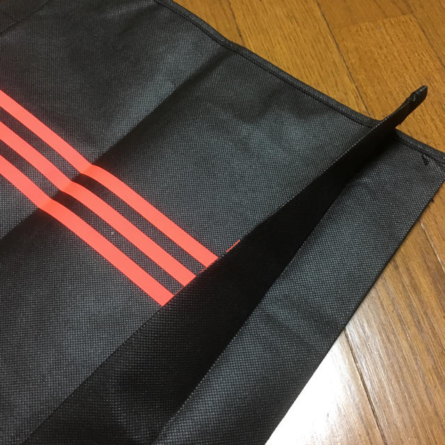 adidas(アディダス)の★トートバッグ★ スポーツ/アウトドアのサッカー/フットサル(ウェア)の商品写真