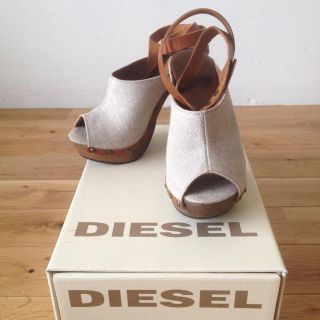 ディーゼル(DIESEL)の【新品同様！】DIESEL サンダル(サンダル)