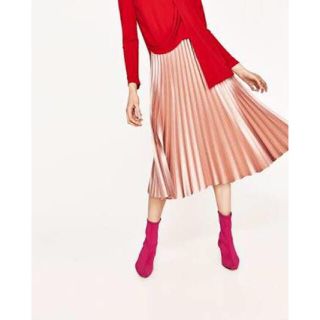 ザラ(ZARA)のZARA プリーツロングスカート(ロングスカート)