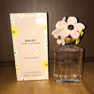 マークバイマークジェイコブス(MARC BY MARC JACOBS)の【MARC BY MARCJACOBS】デイジー(香水(女性用))