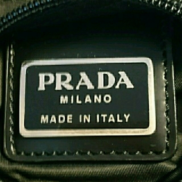PRADA(プラダ)のプラダ ミニショルダーバッグ レディースのバッグ(ショルダーバッグ)の商品写真